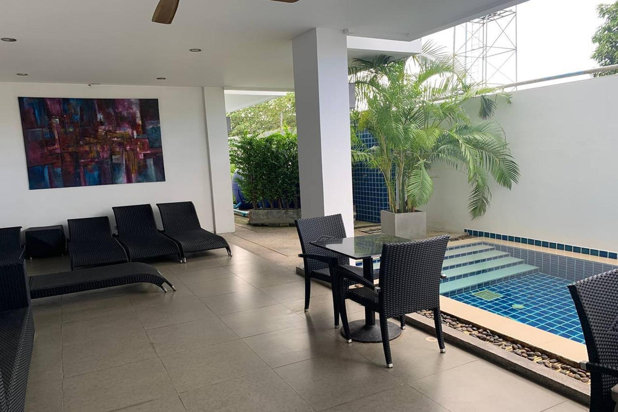 One World One Home Naiharn Hotel Rawai Buitenkant foto