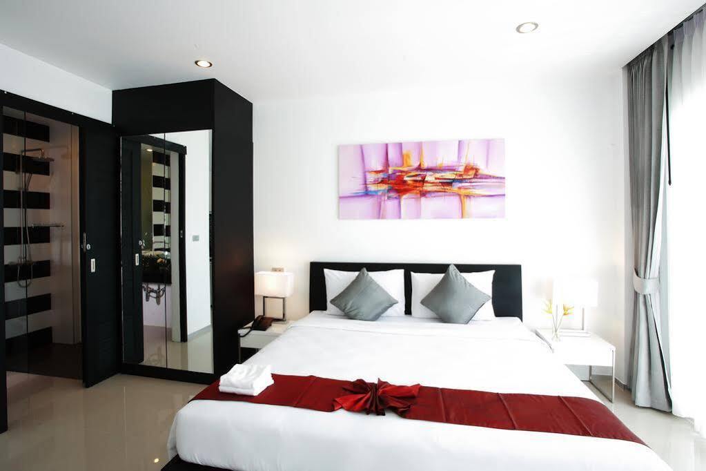 One World One Home Naiharn Hotel Rawai Buitenkant foto